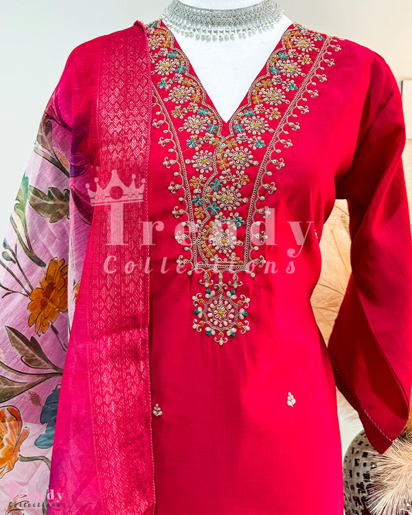 Rani Pink Kurthi Set with Zari and Thread Embroidery - Sizes 40-44