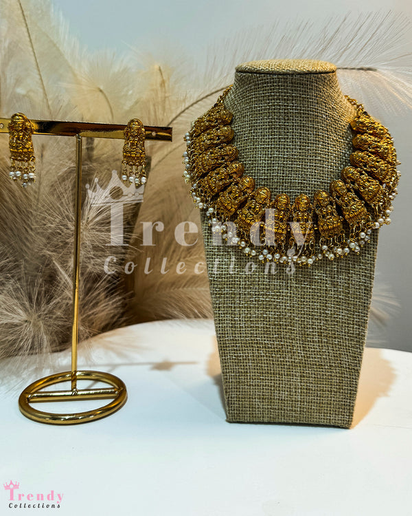 Nepali Crescent Moon Gold Plated Chunky Necklace with Pearls and Earrings