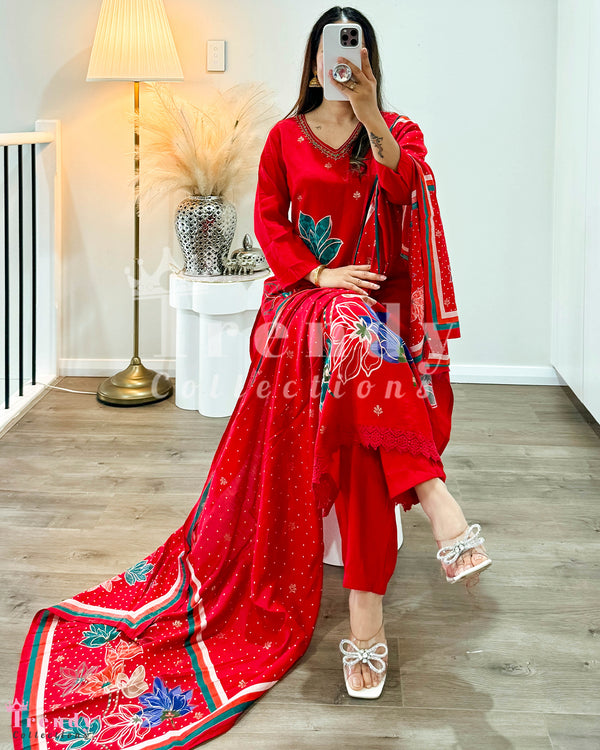 Floral Printed Kurtha Set with Thread & Beads Work - Red (Sizes 38- 40Available)