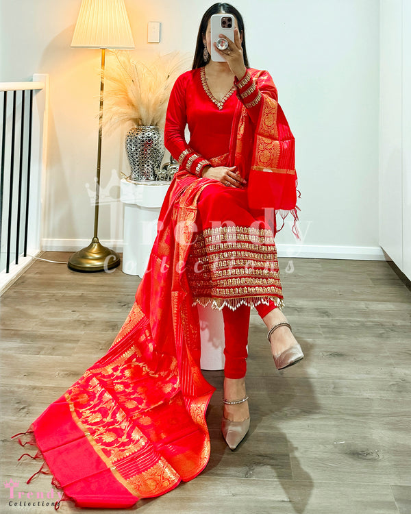 Red Designer Kurtha Set with Zari Work &  Banarasi Style Shawl (Size 32 - 42)